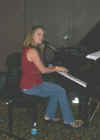 lisa_firestone_1_700.jpg (108668 bytes)
